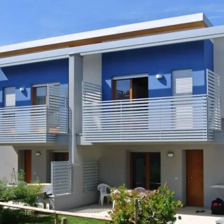 Lovely Surrounded By Greenery In Διαμέρισμα Μπιμπιόνε